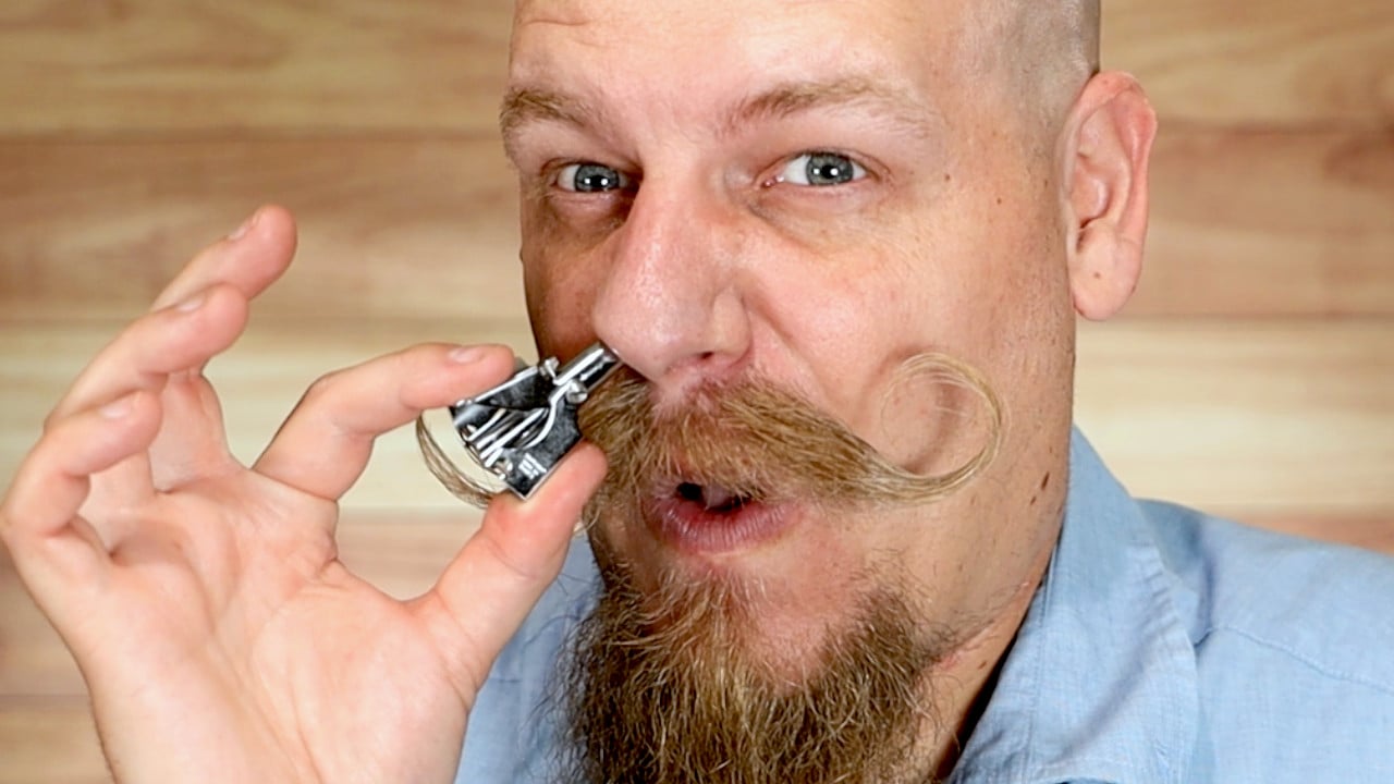 🔥🔥🔥Painless Manual Nose Hair Trimmer – No Pulling, Safe & Compact for Travel