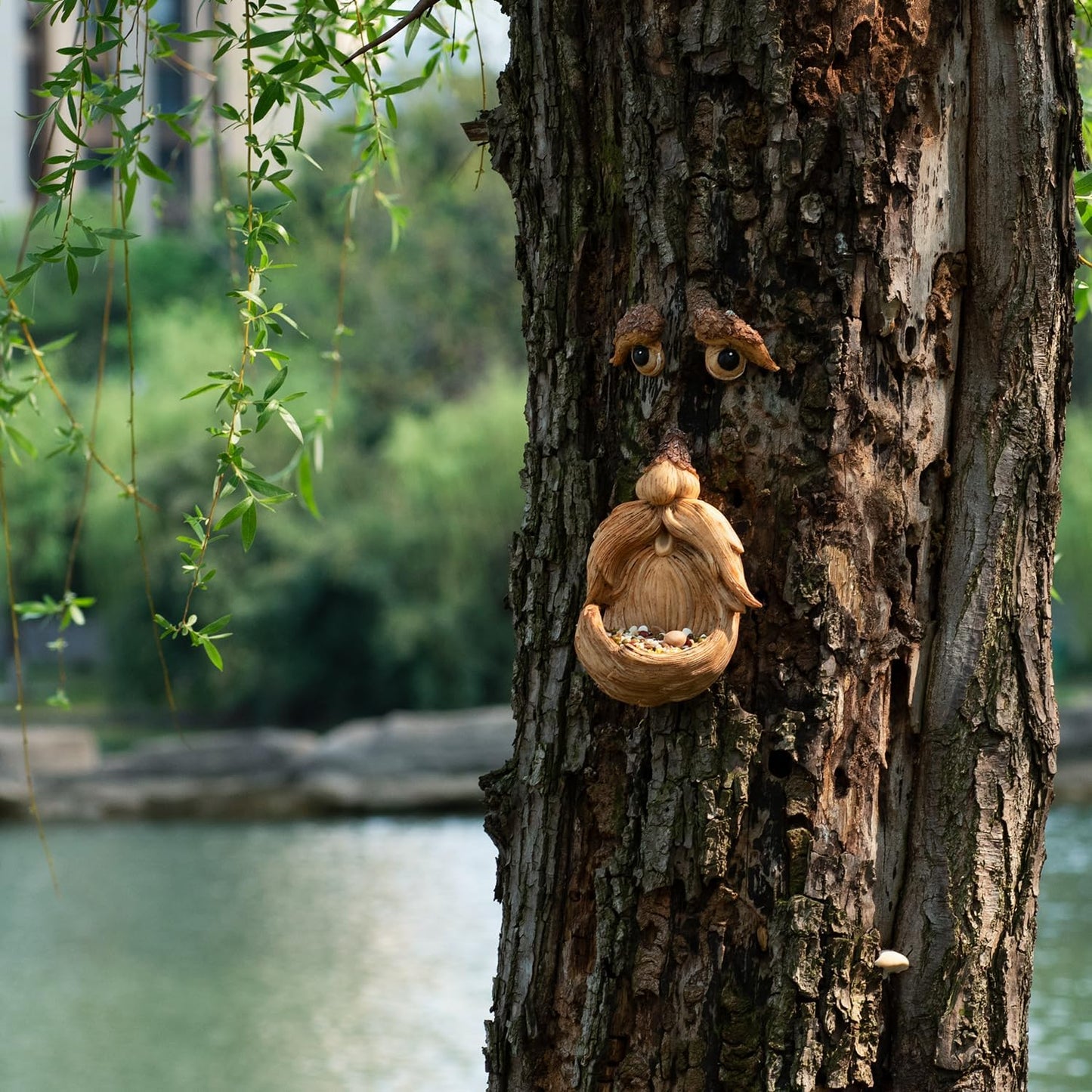 Tree Face Bird Feeder, Funny Tree Decorations Outdoor Statues Old Man Tree Art