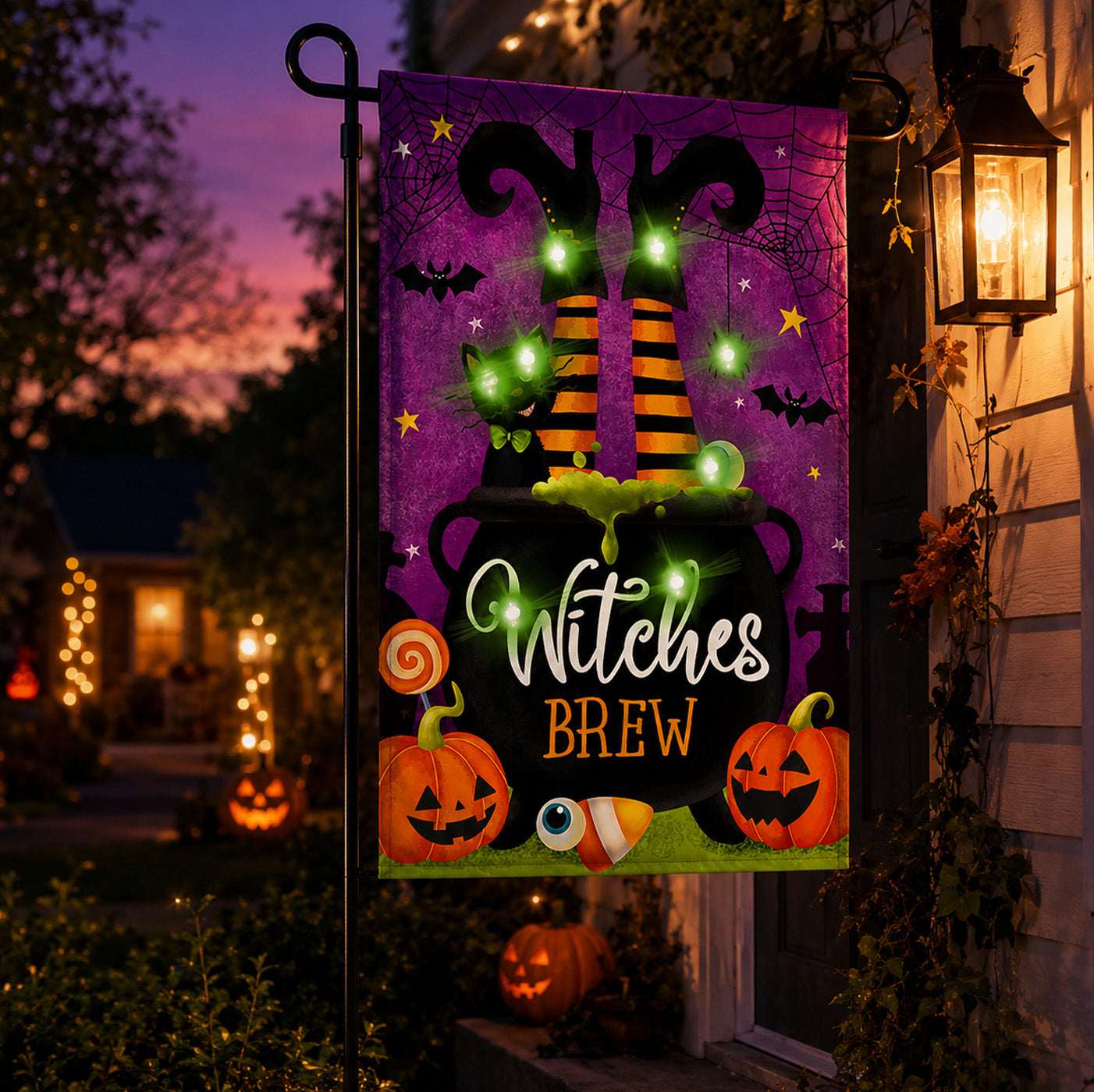 Light Up Your Yard This Halloween! Spooky Solar LED Garden Flags for Outdoor Decor
