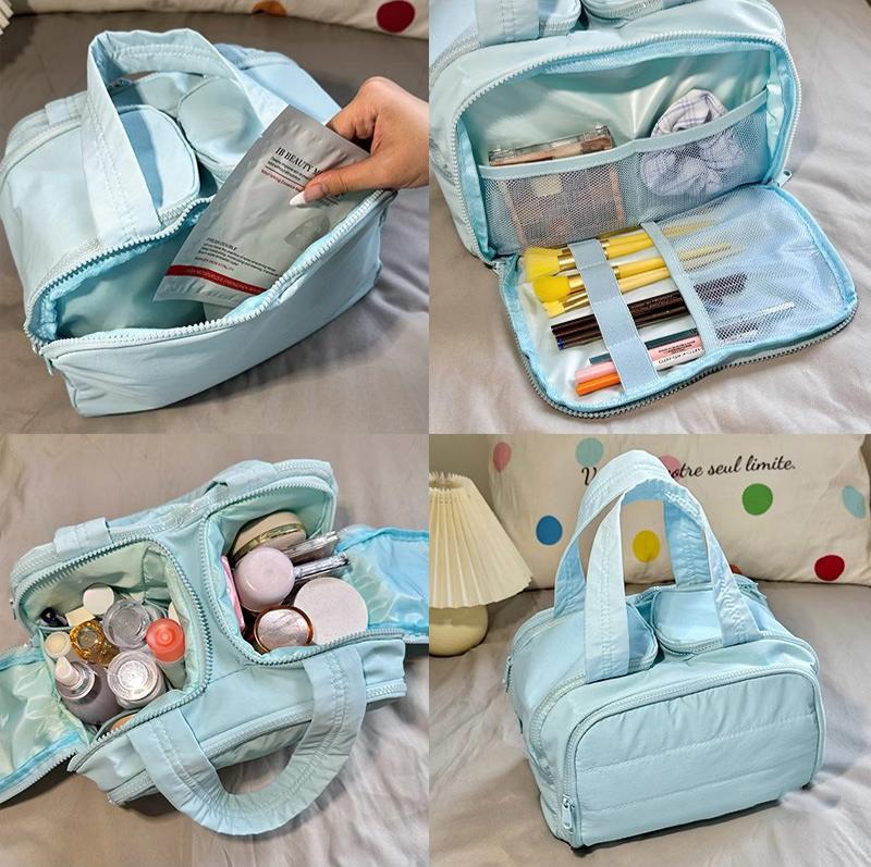 🚨Clearance Sale — Large Capacity Makeup Bag | 30% OFF | Limited Stock!