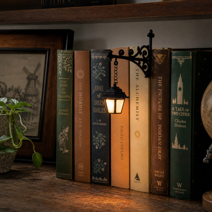 Ghost Bookshelf Lantern