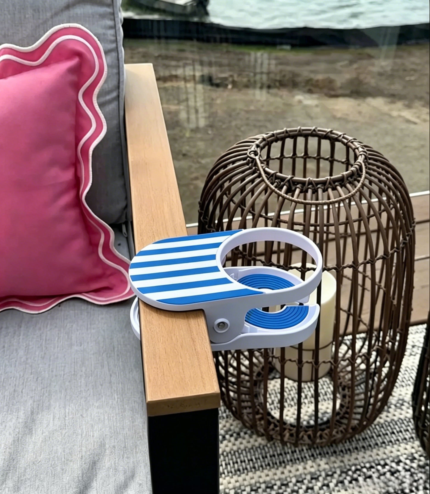 🏖️ Clip-On Drink Holder Set (2PCS) – Keep Your Beverage Within Reach🥤
