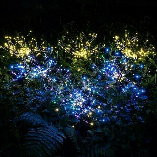 [NEW IN]- Waterproof  Solar Garden  Fireworks Lamp 🎆🎆🎆
