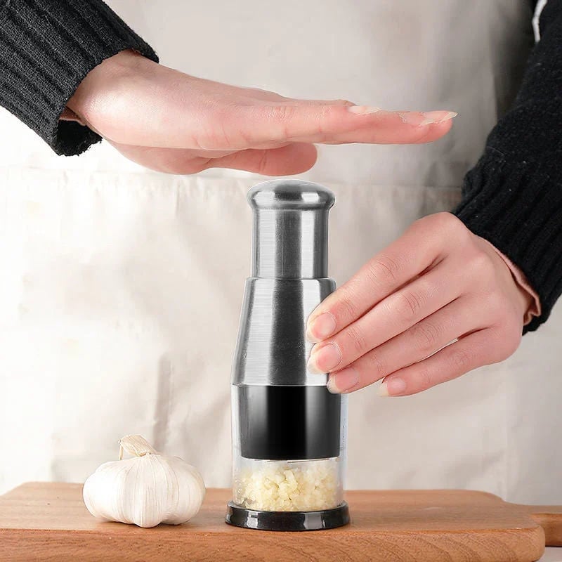 🧄Pressed Garlic Chopper+🎁FREE Squeeze Bottle — 🔥🔥Limited-Time Deal, Save Big Today!